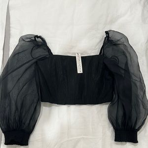 Alice + Olivia Cropped Puff Sleeve Top